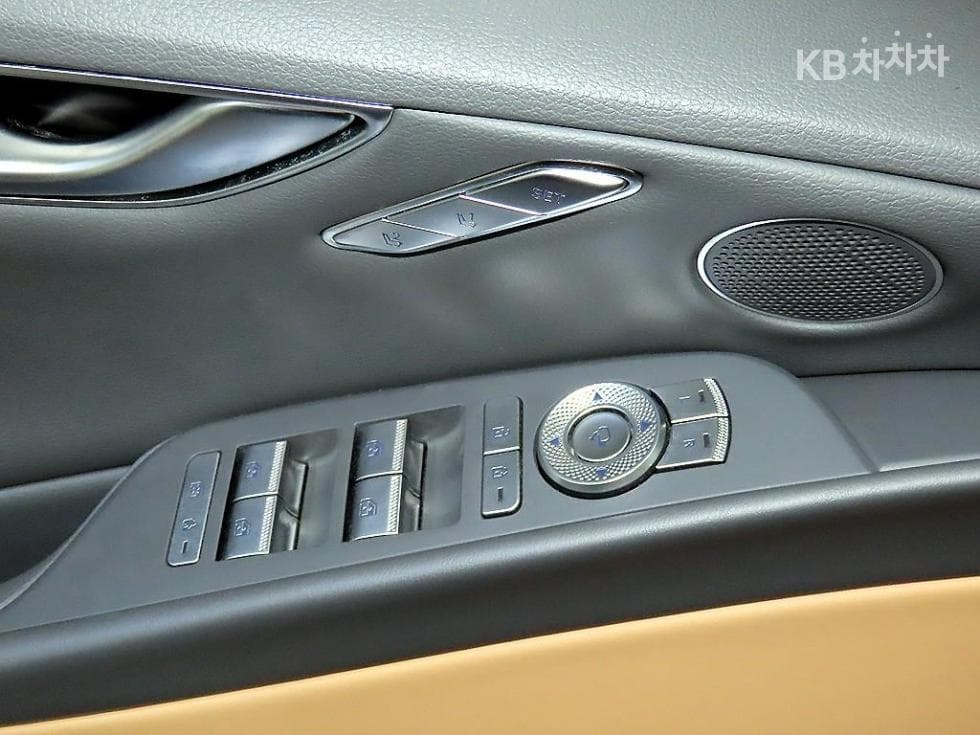 Дженезис G80(RG3)2.5 Турбо Бензин Директ Инжекция 2WD - 14