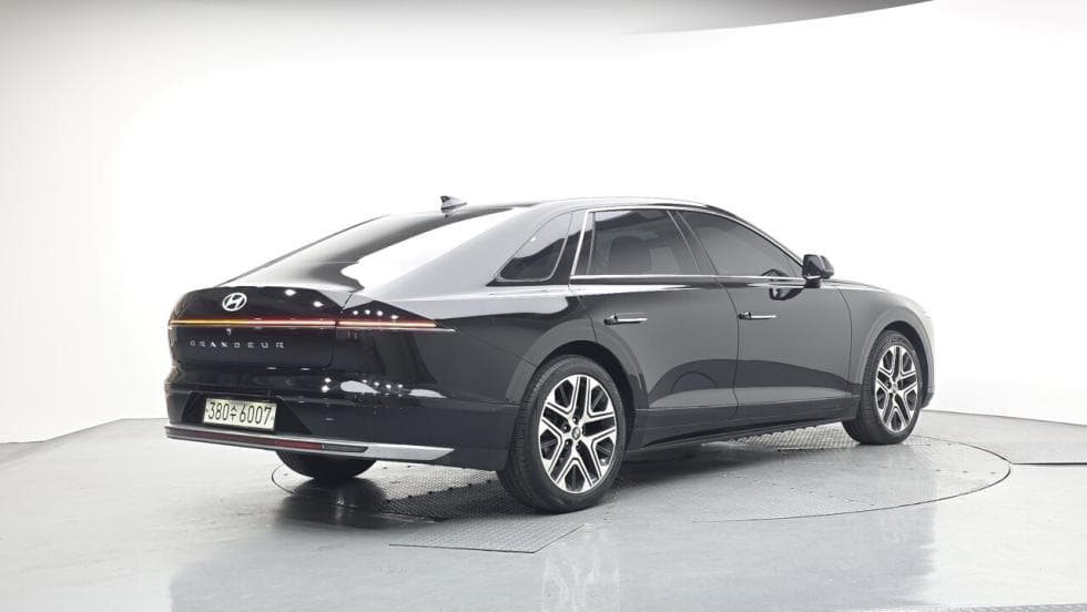 Хюндай Ди Всеново Grandeur (Azera)2.5L бензин 2WD Premium - 2