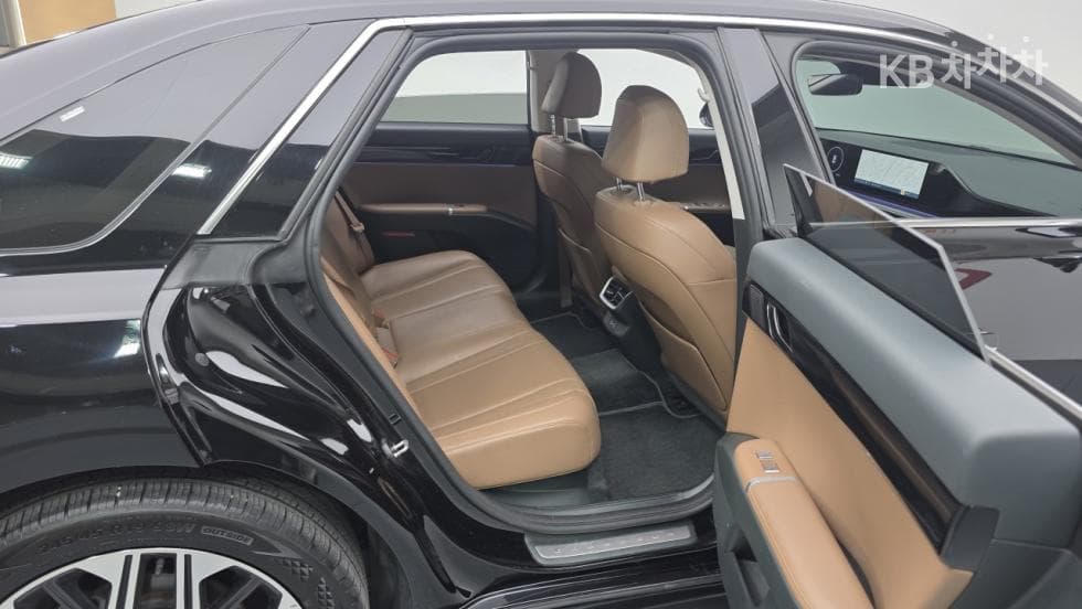 Хюндай Ди Всеново Grandeur (Azera)2.5L бензин 2WD Premium - 12