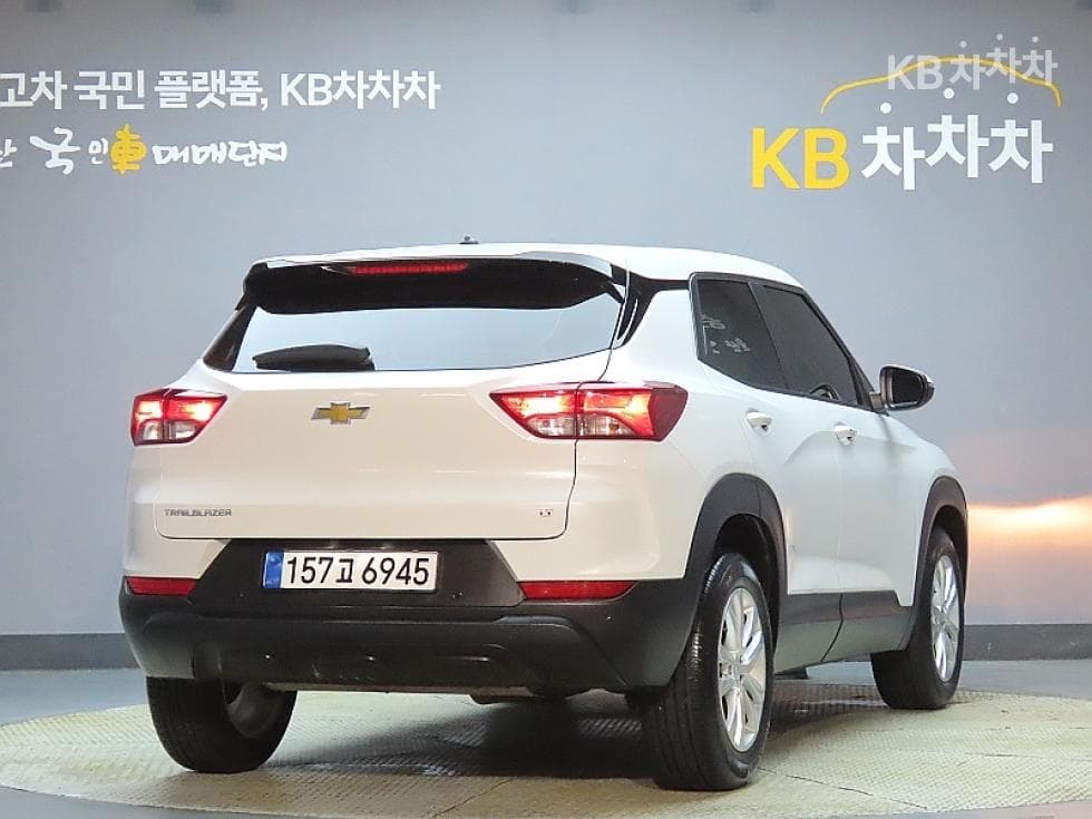 GM Korea Trailblazer1.35 Gasoline 2WD LT - 2