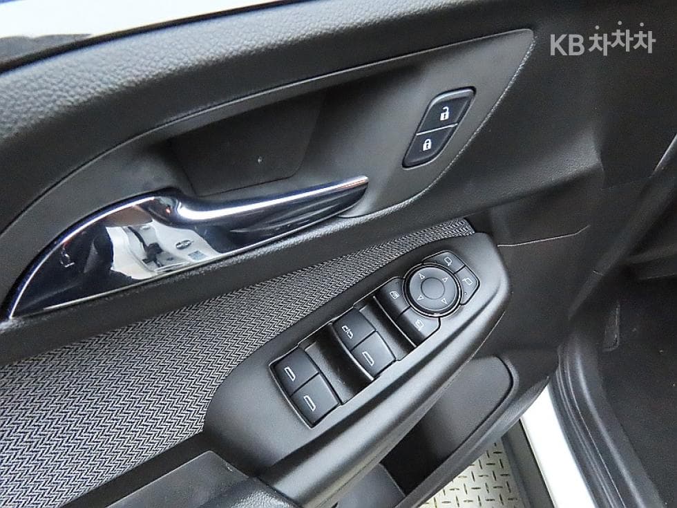 GM Korea Trailblazer1.35 Gasoline 2WD LT - 13