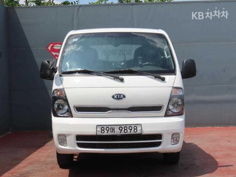 Киа Бонго 3 (лек)1 тон Удължено междуосие Двойна Кабина CRDi DLX GX Специал (специален признак/издание) - 2