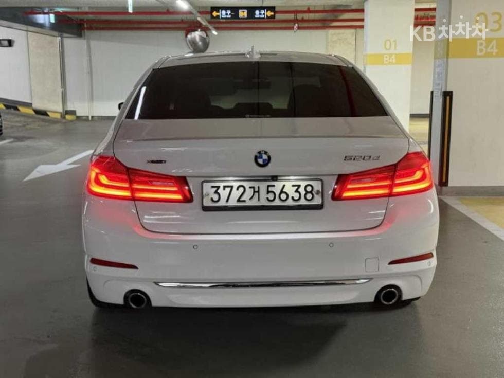 BMW 올New5 Series (G30)520d xDrive M Sport Package Plus - 4