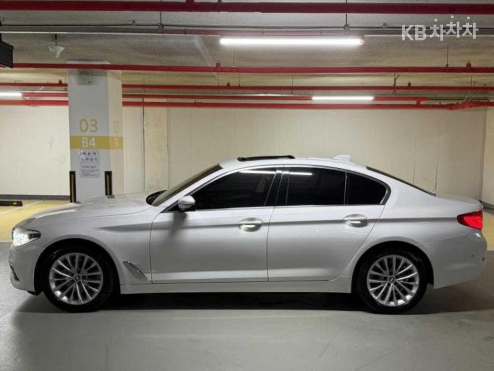 BMW 올New5 Series (G30)520d xDrive M Sport Package Plus - 5