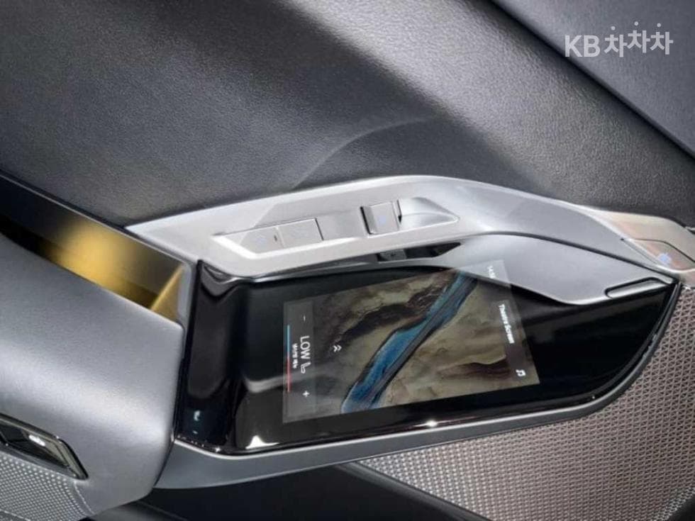 BMW 7시리즈(G70)740i xDrive M Sport - 17