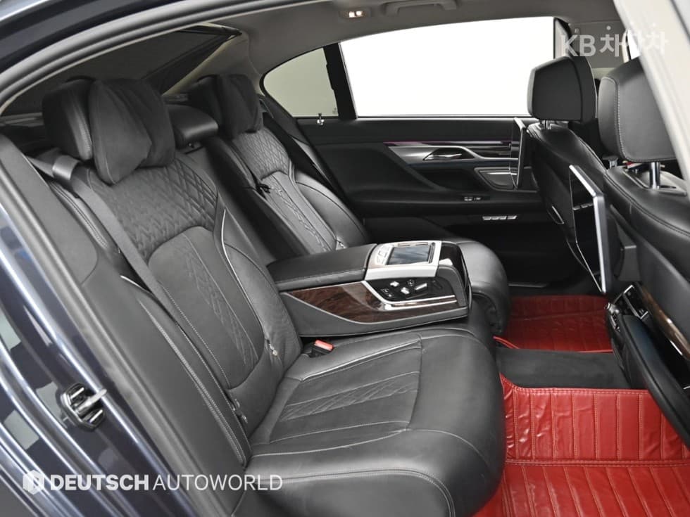 BMW 7시리즈 (G11)740Li xDrive Стандартен - 12
