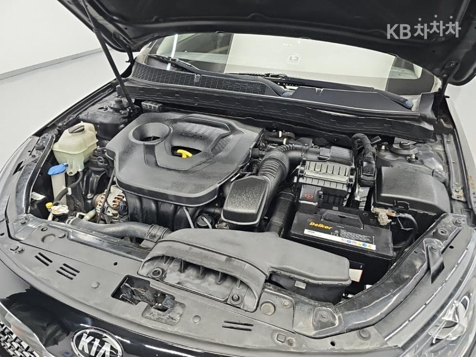 Kia K5Gasoline 2.0 Deluxe - 5