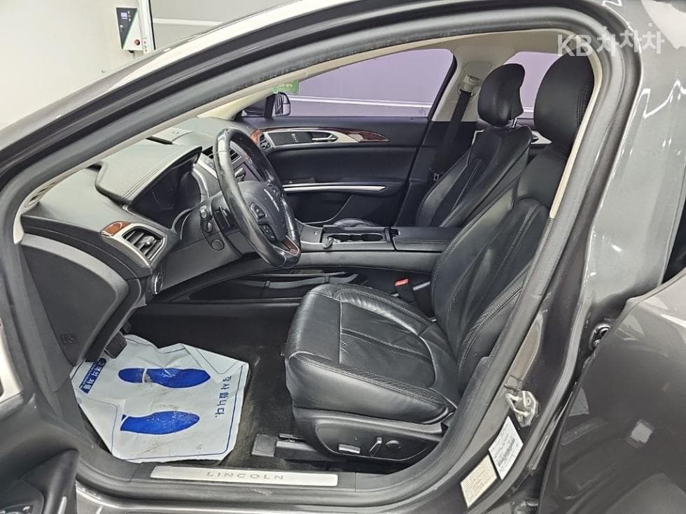 링컨 Нов MKZ2.0 EcoBoost RetractRoof&TechAWD - 11