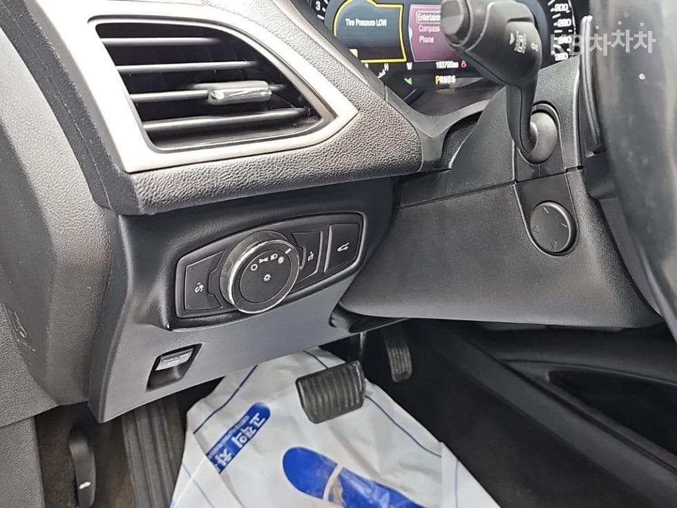 링컨 Нов MKZ2.0 EcoBoost RetractRoof&TechAWD - 17