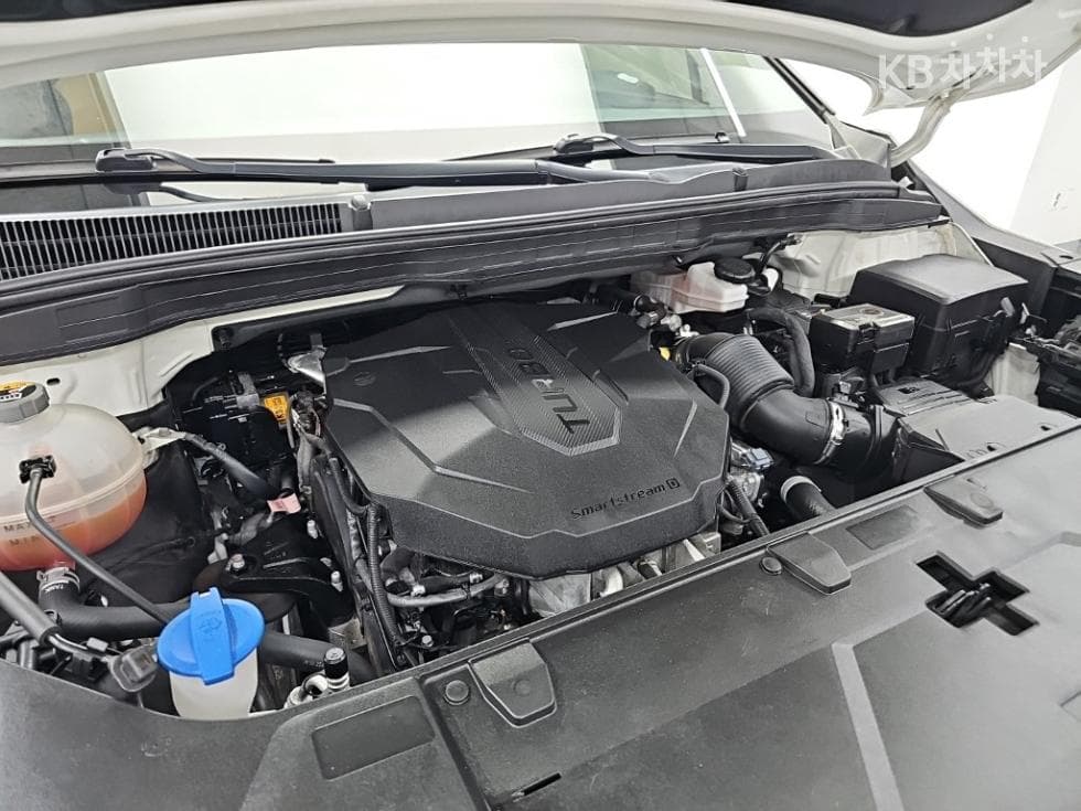 Kia Carnival 4th generationD2.2 9-seater Prestige - 5