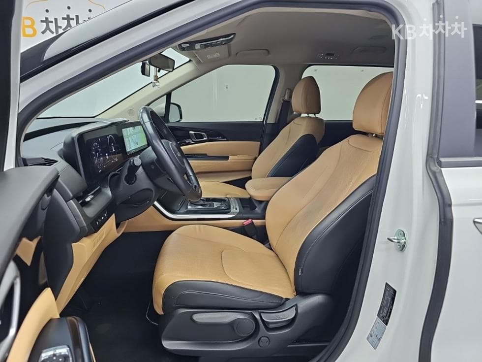 Kia Carnival 4th generationD2.2 9-seater Prestige - 11