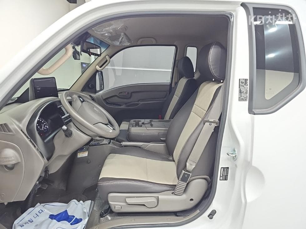 Хюндай Porter 2LPG 냉동Товарна надстройка차 Удължено междуосие Super Cab ModernPlus - 11