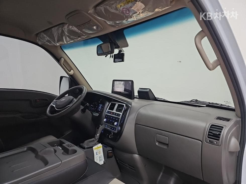 Хюндай Porter 2LPG 냉동Товарна надстройка차 Удължено междуосие Super Cab ModernPlus - 17