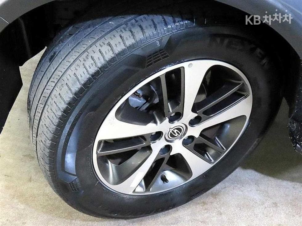 KG Mobility RextonW7-seater (Limousine) 4WD RX7 Prestige - 20