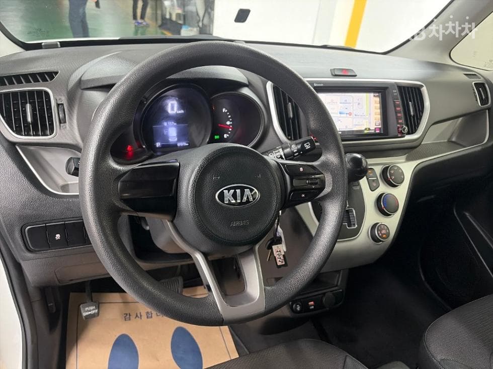 Киа The New (фейслифт) Рей (ван) Ван1.0 Бензин Ван 2-местен Висок клас - 9