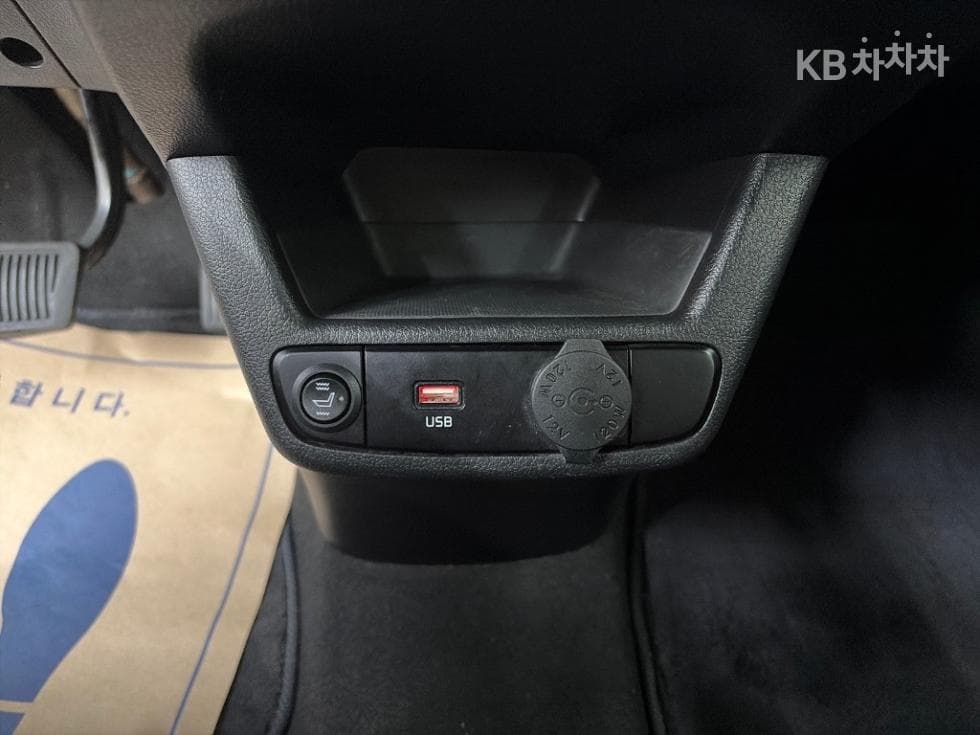 Киа The New (фейслифт) Рей (ван) Ван1.0 Бензин Ван 2-местен Висок клас - 18