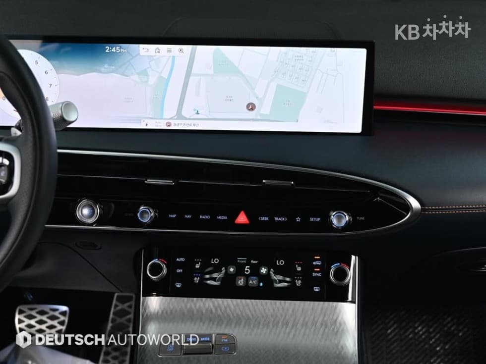 Дженезис GV70Бензин 2.5T 스포츠패키지 2WD - 14