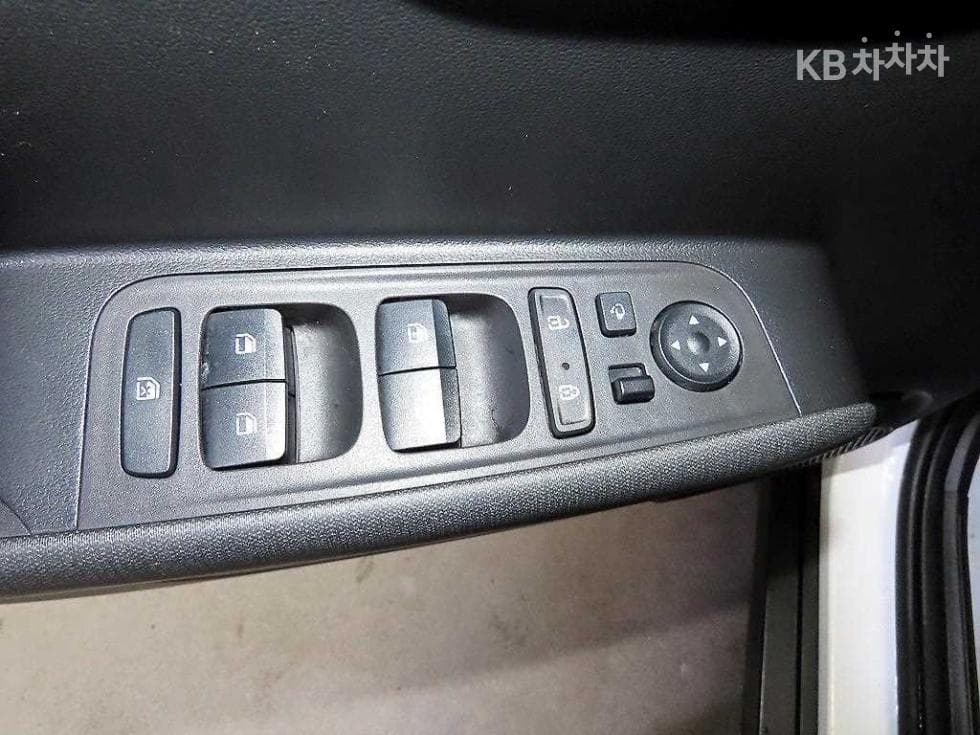 Хюндай Каспър1.0 Турбо Бензин Modern - 12