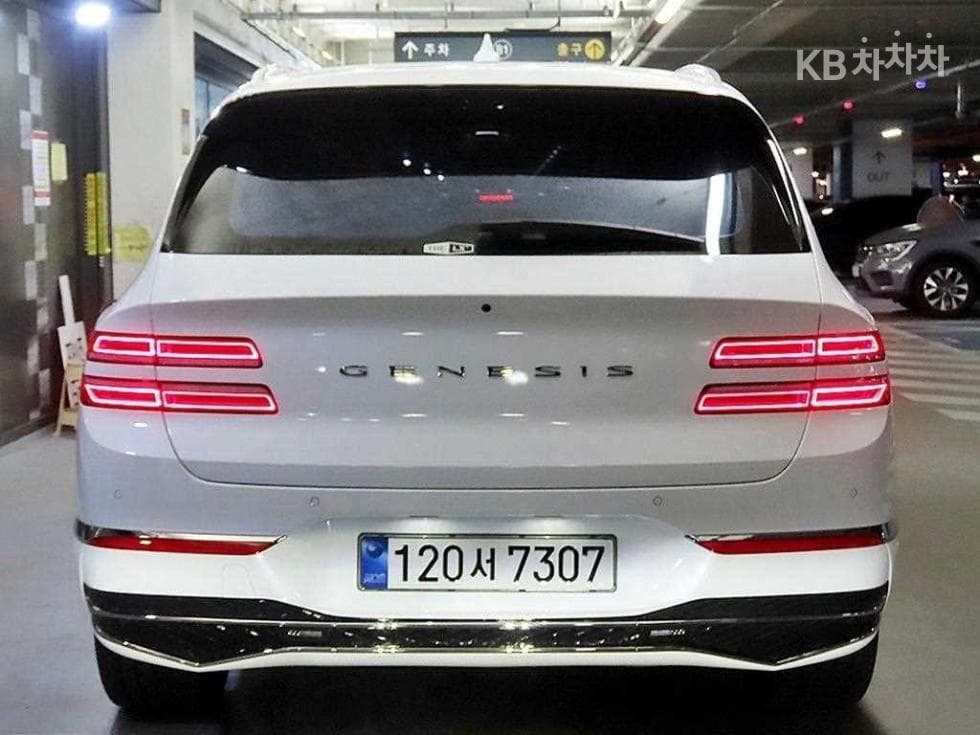 Genesis GV802.5 Turbo Gasoline AWD - 5