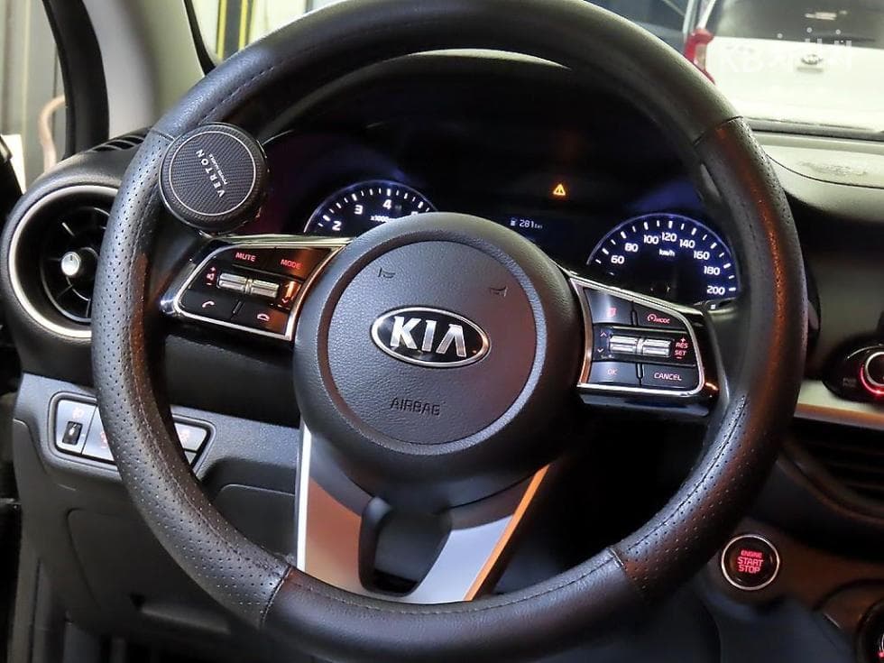 Kia All New K31.6 Gasoline Luxury - 8