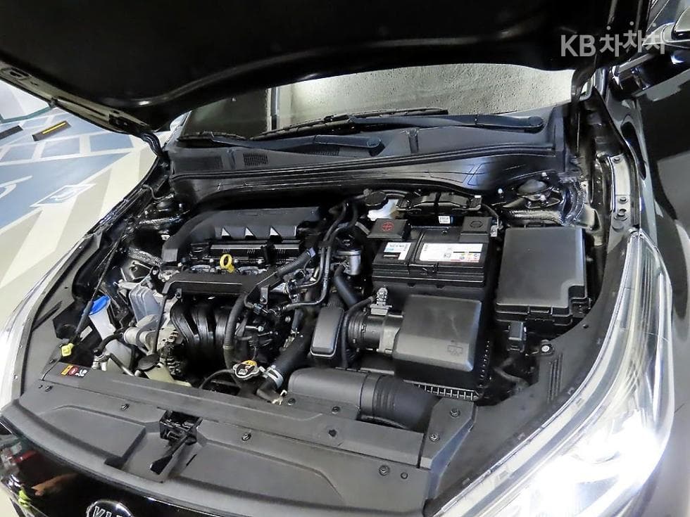 Kia All New K31.6 Gasoline Luxury - 18