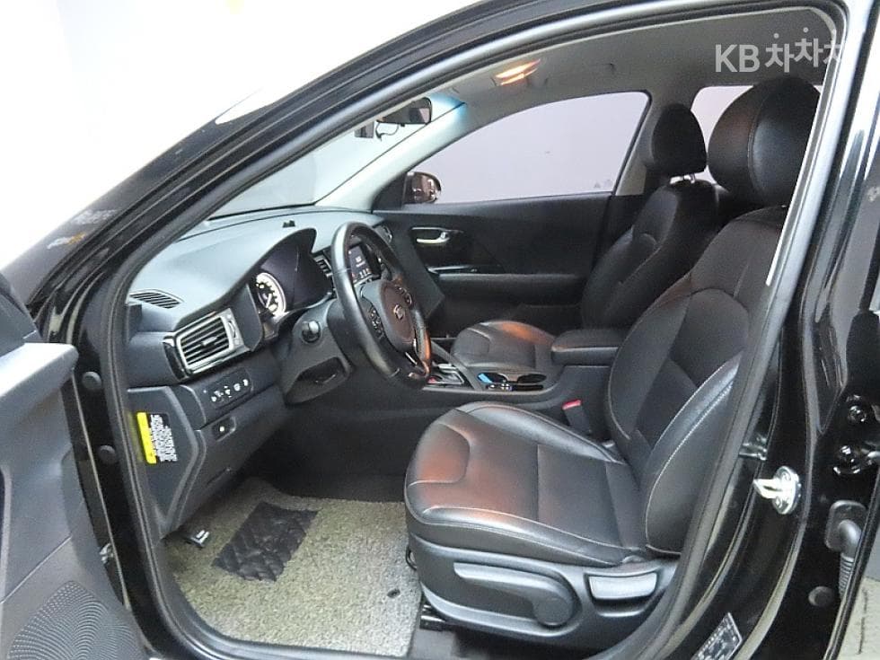 Kia The New (facelift) Niro1.6 HEV Prestige - 10