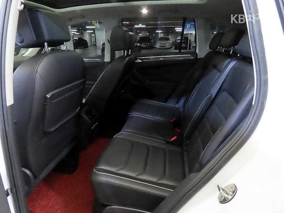 Volkswagen The New (facelift) Tiguan2.0 Turbo Diesel Injection 4Motion Prestige - 7
