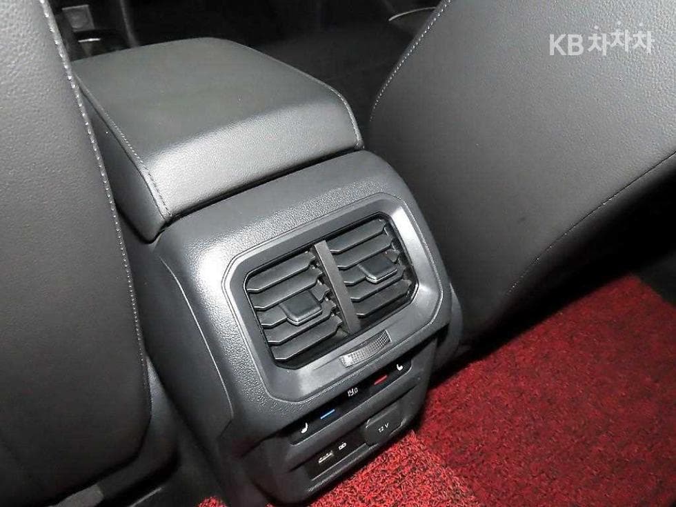 Volkswagen The New (facelift) Tiguan2.0 Turbo Diesel Injection 4Motion Prestige - 15