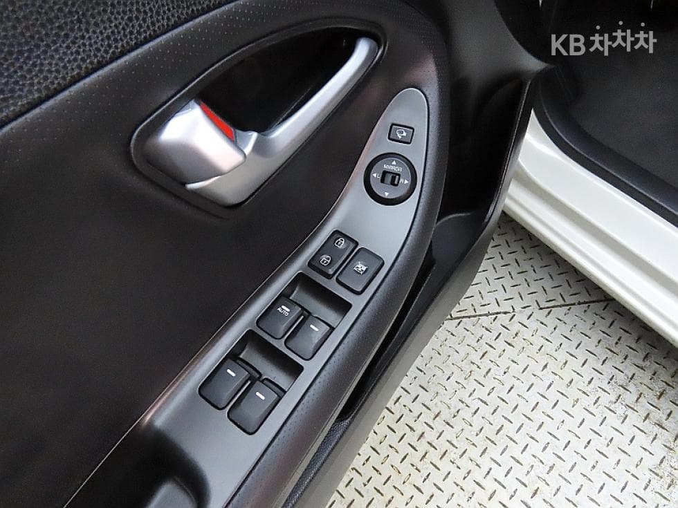 Kia The New (facelift) Morning / PicantoLuxury - 13
