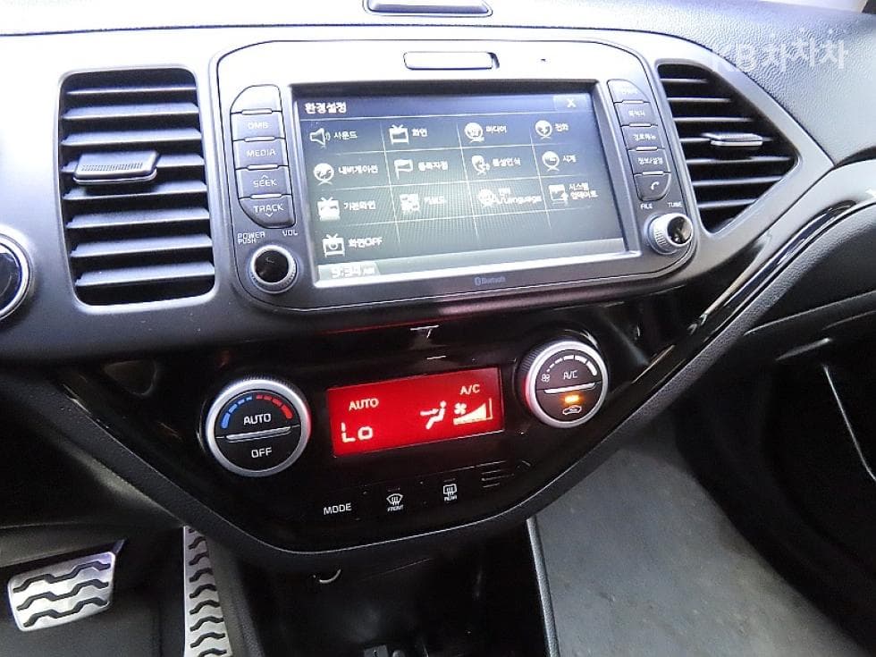 Kia The New (facelift) Morning / PicantoLuxury - 17