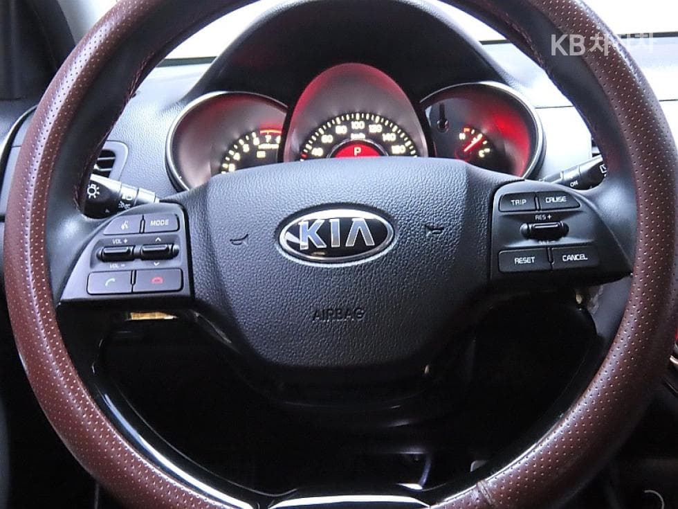 Kia The New (facelift) Morning / PicantoLuxury - 18