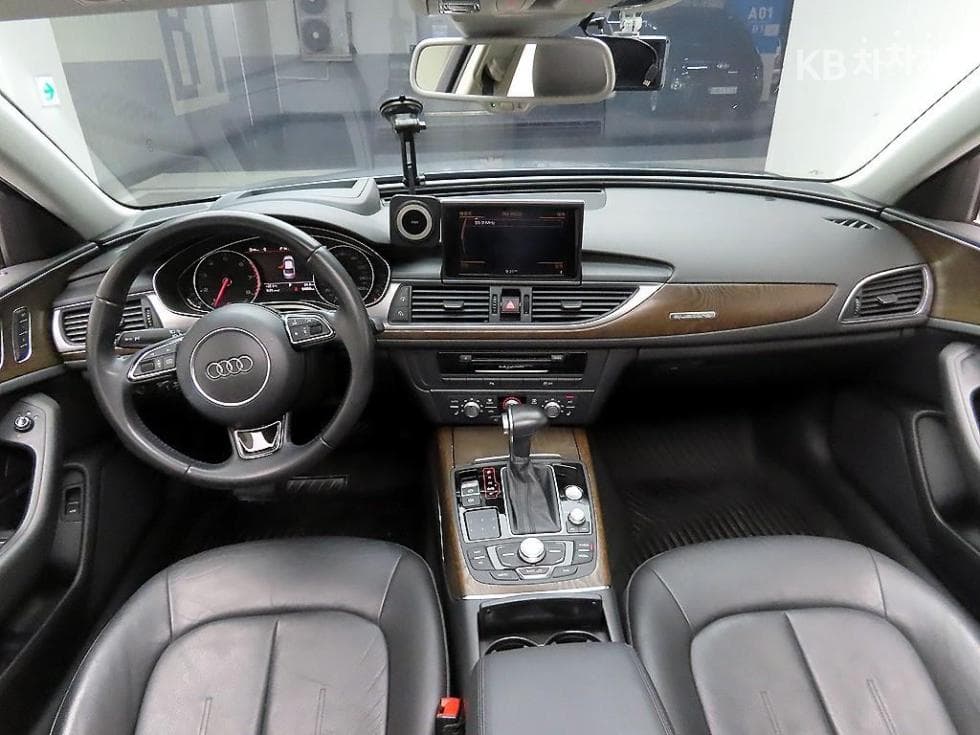 Ауди NEW A640 TFSI 콰트로 Динамичен LED C7 - 8