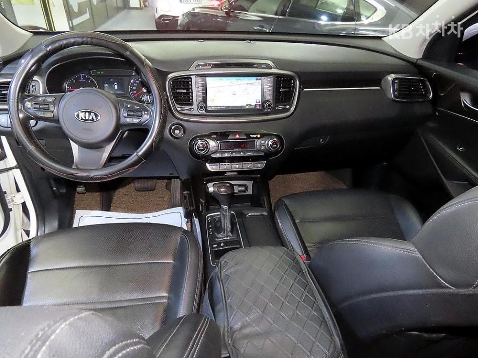 Kia All NewSorentoDiesel 2.0 2WD Prestige - 10