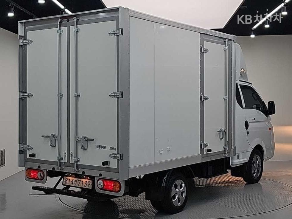 Хюндай Porter 2LPG Box Truck Удължено междуосие Super Cab Смарт - 4