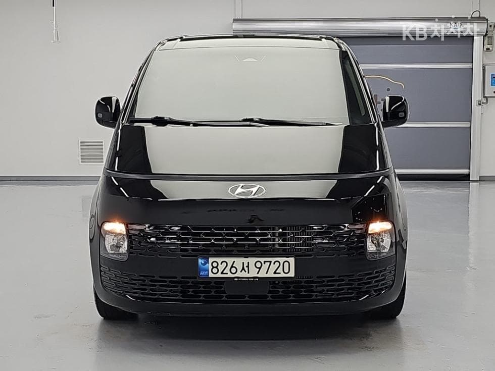 Хюндай Staria Cargo2.2 Cargo 5 Modern - 2