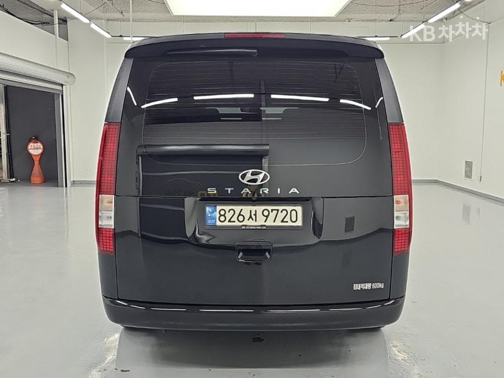Хюндай Staria Cargo2.2 Cargo 5 Modern - 3