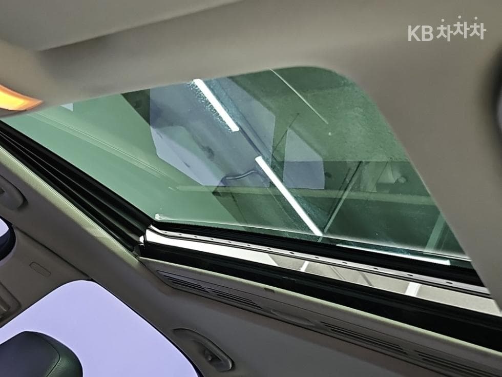 Mercedes-Benz Нов C-КласC200 CGI 블루이피션시 W204 - 13