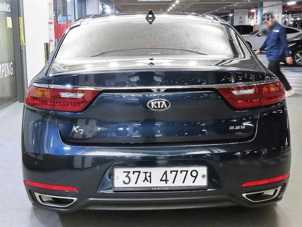 Kia All New K72.2 Diesel Limited - 5