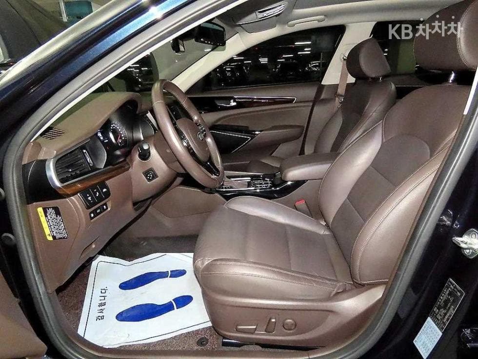 Kia All New K72.2 Diesel Limited - 6