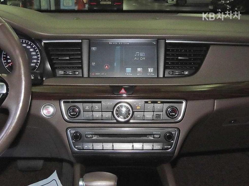 Kia All New K72.2 Diesel Limited - 11