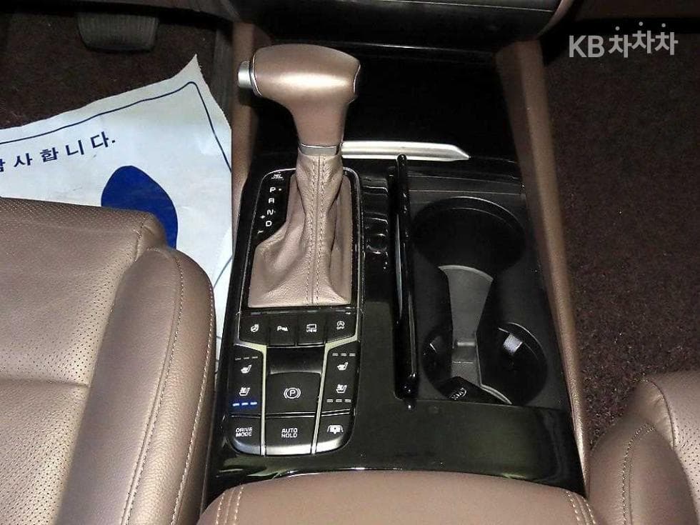 Kia All New K72.2 Diesel Limited - 12