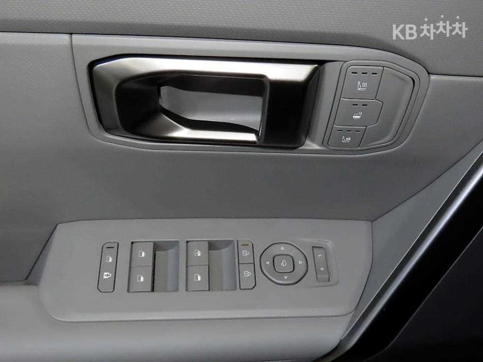 Киа 디 올НовSeltosХибрид 1.6 HEV 2WD Signature X-라Местен - 14