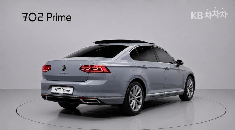 Volkswagen Passat GT2.0 Турбо Дизел Инжекция Prestige B8 - 2