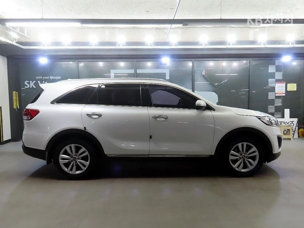 Киа All NewSorentoДизел 2.0 2WD Престиж - 3