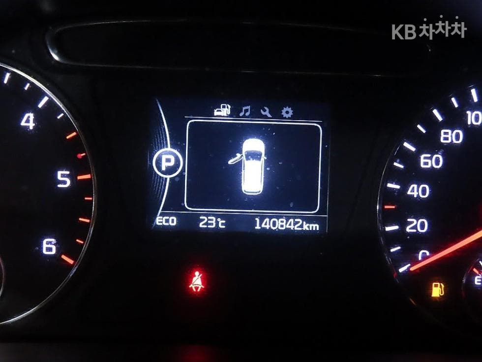 Киа All NewSorentoДизел 2.0 2WD Престиж - 9