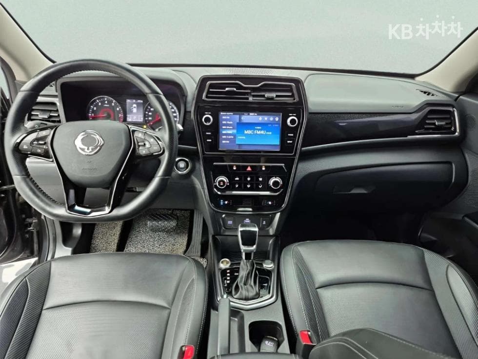 КейДжи Мобилити Very New (фацелит/обновяване) ТиволиБензин V5 2WD Стандартен - 8