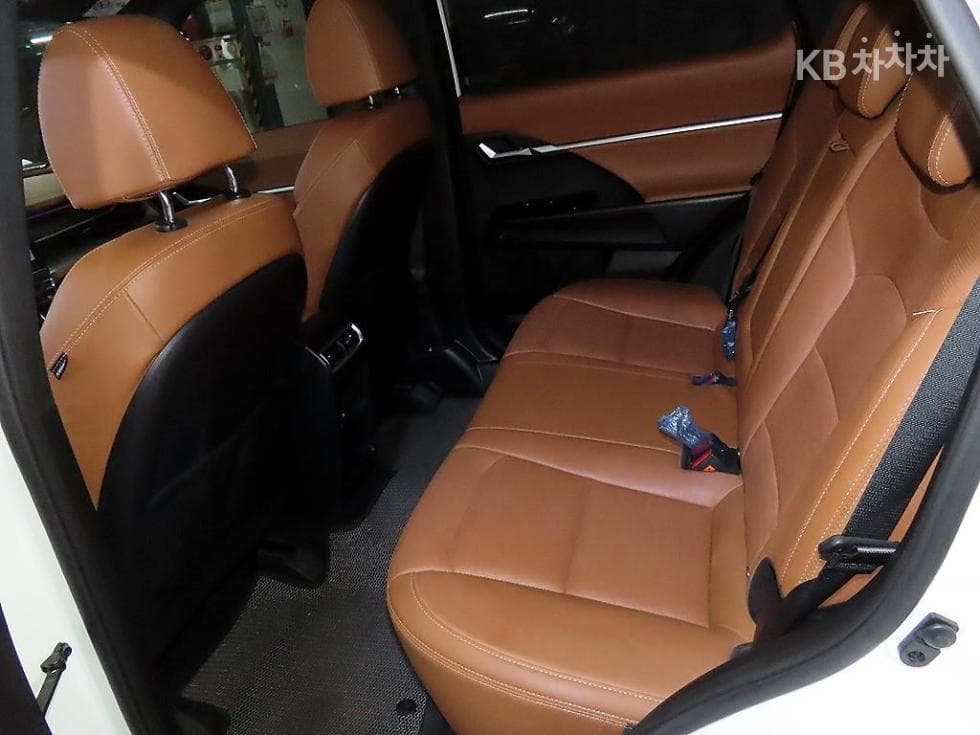 КейДжи Мобилити 토레스(J100)1.5 GDI Турбо T7 - 7