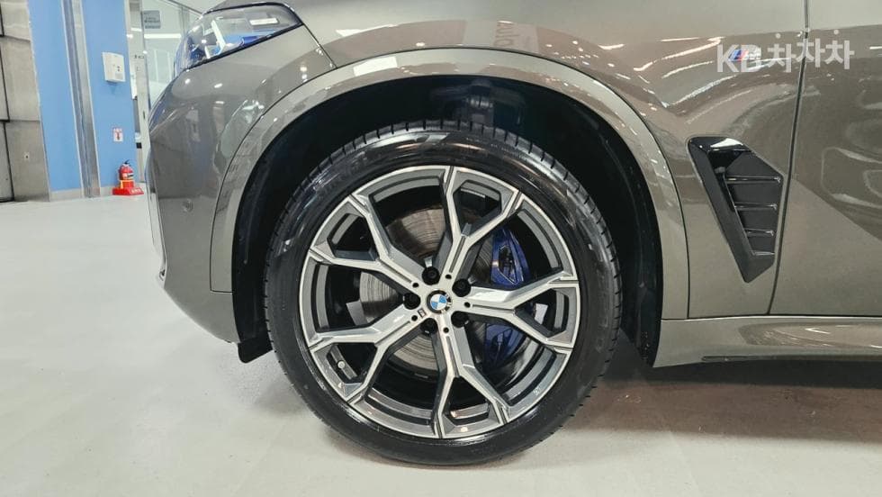 BMW X5 (G05)xDrive 40i M Sport - 5