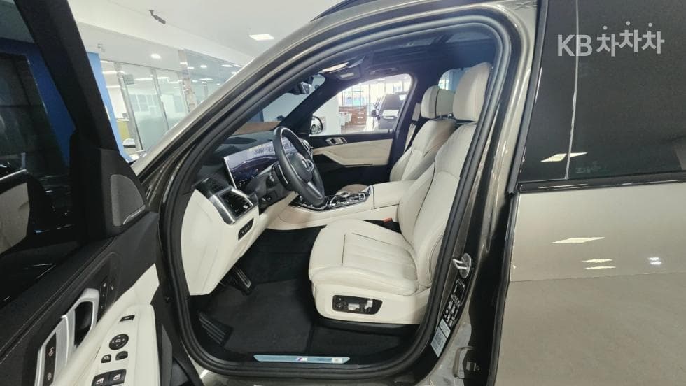 BMW X5 (G05)xDrive 40i M Sport - 11