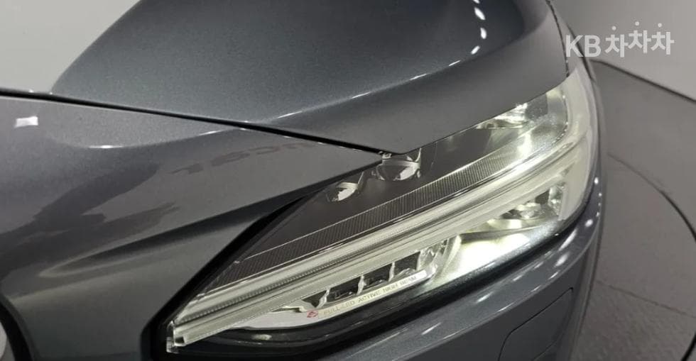 Volvo V90 CCD5 Pro AWD - 6